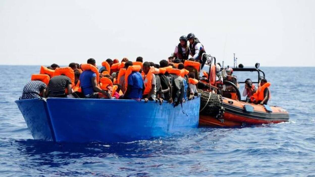 España acogerá a 60 inmigrantes del Aquarius, segúna cuerdo internacional