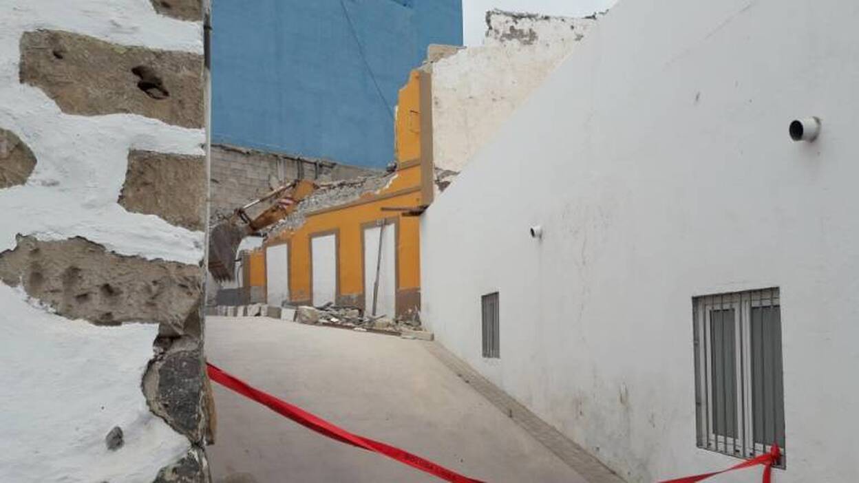 El derribo de dos casas del viejo Puerto Cabras, «totalmente legal»