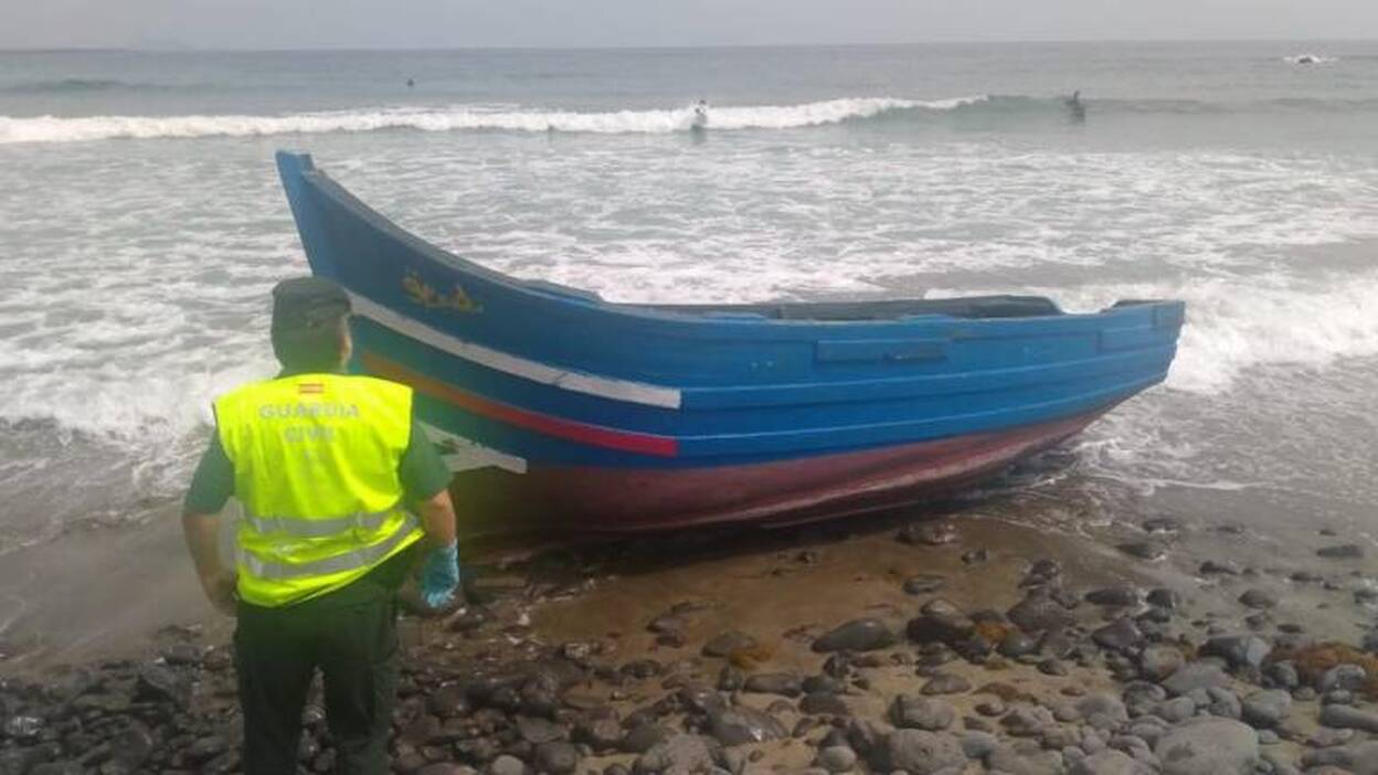 Llegan a la costa de Lanzarote tres pateras en menos de 24 horas