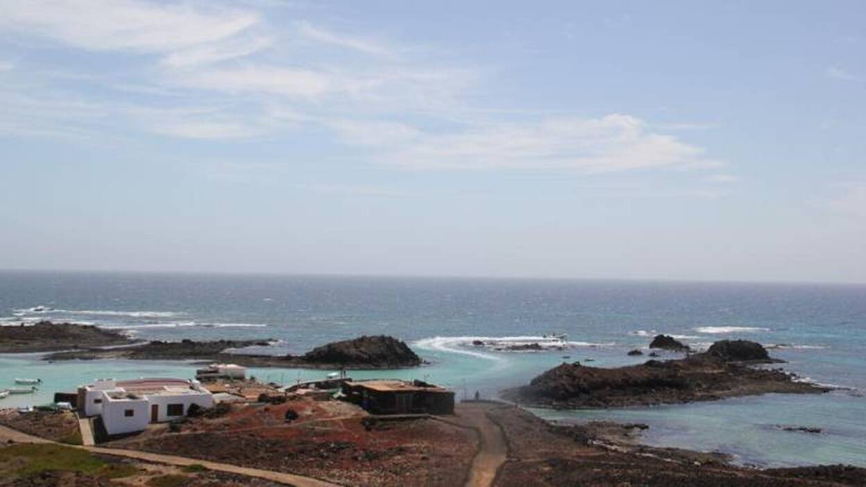 Los ‘water taxis’ abandonan el Puertito asediados por las multas