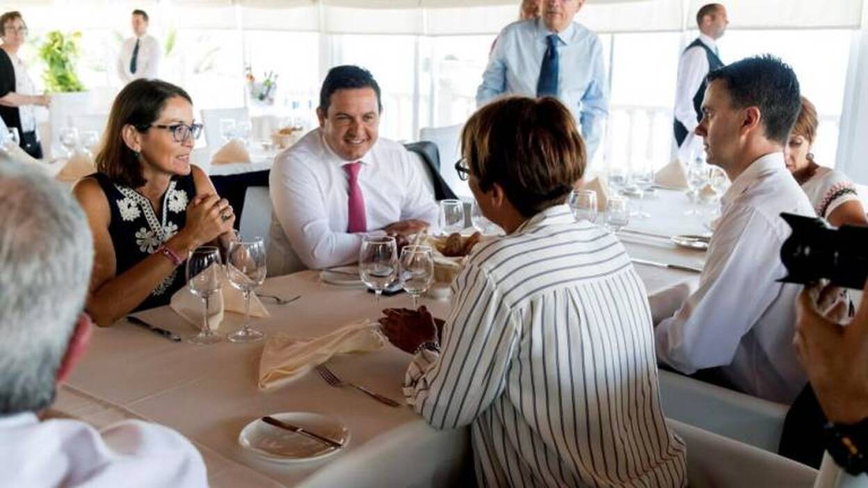 Turismo abordará con el resto del Gobierno demandas de municipios turísticos