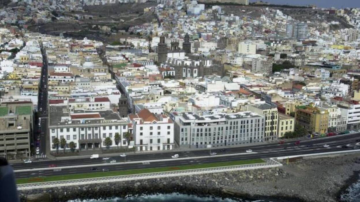 Robo con fuerza en un hostal de Vegueta