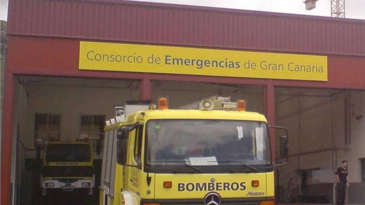 Los bomberos achacan al Cabildo que solo busca privatizar el servicio