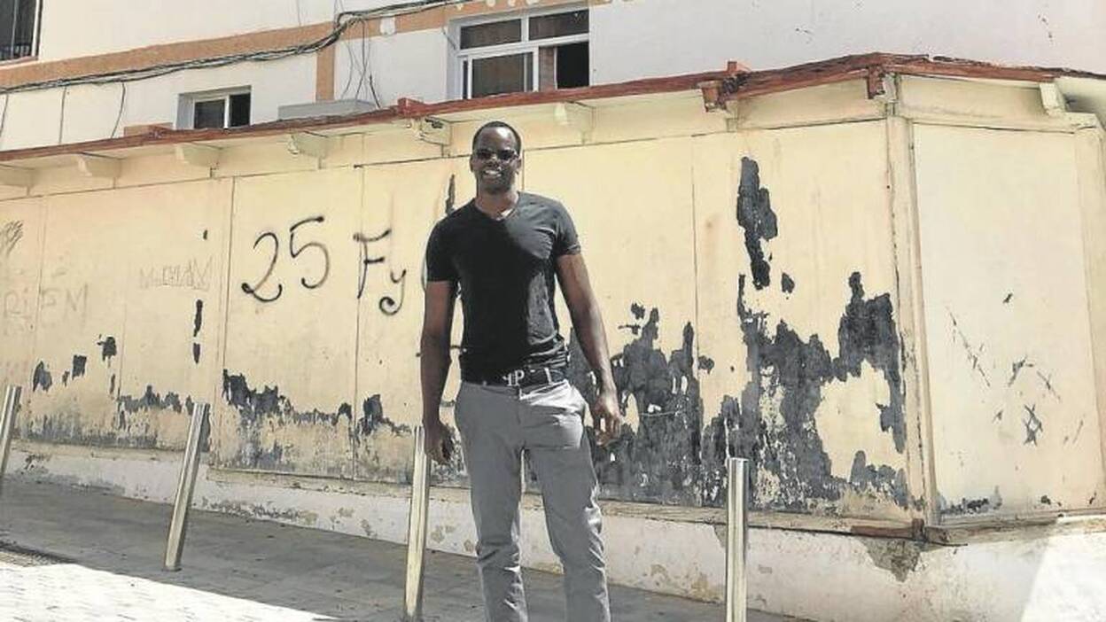 Mafias, desahucios y especulación: la odisea de encontrar vivienda digna