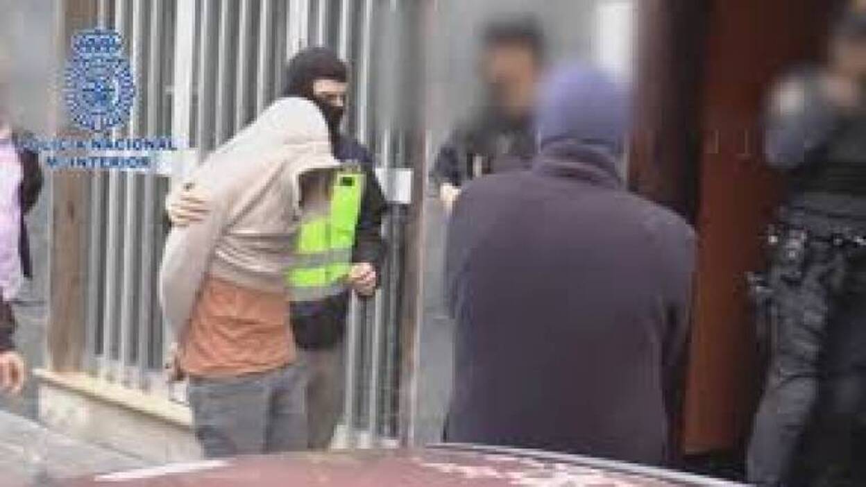 Detenido por agredir y coaccionar a su mujer