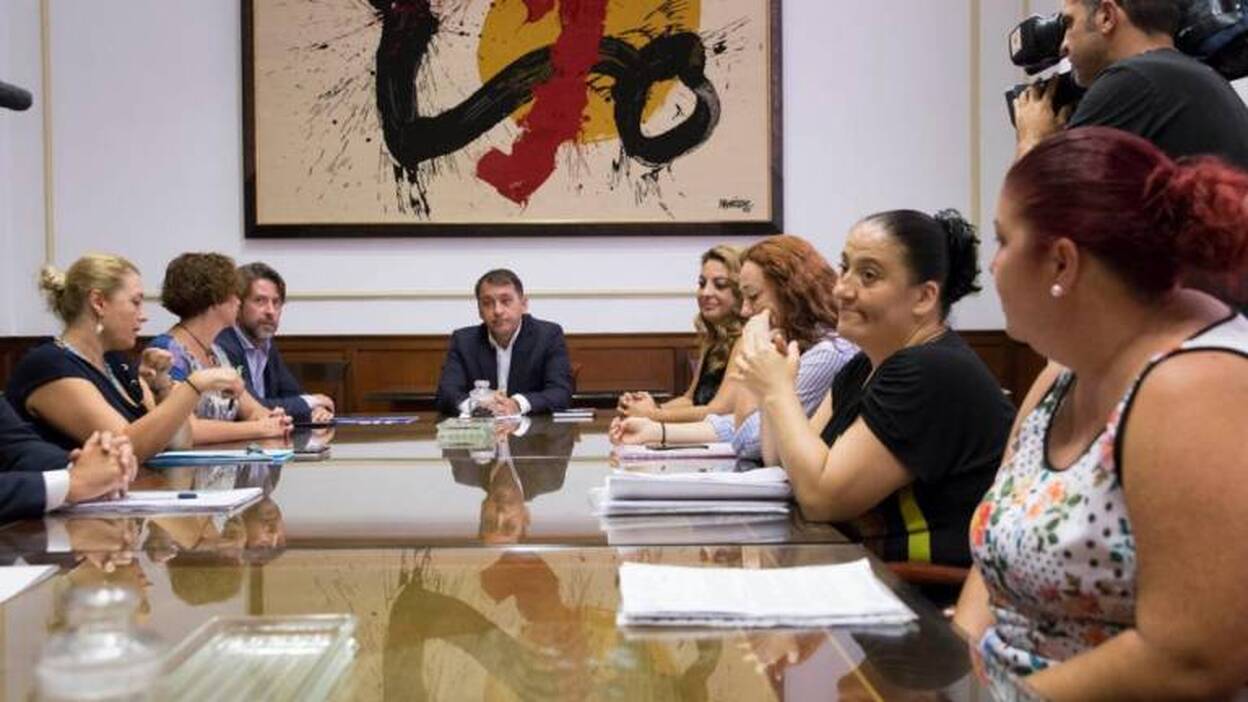 El Gobierno canario comprará las viviendas de Añaza al Banco Santander