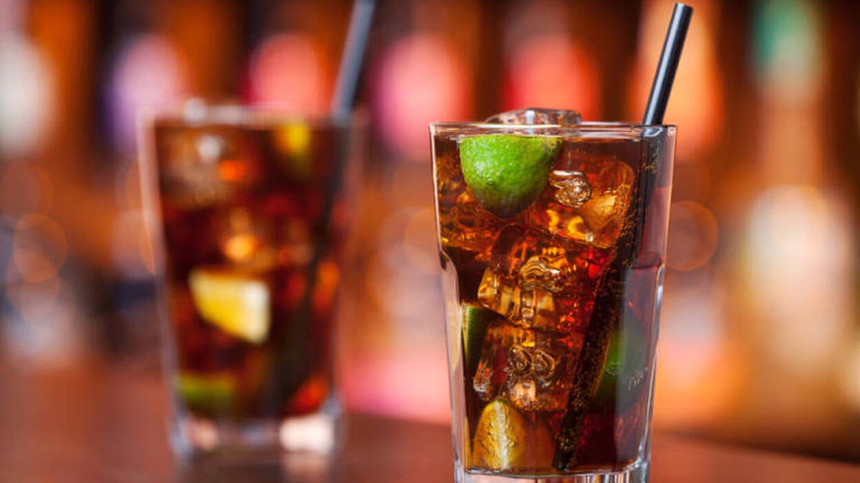 El ron está viniendo bueno