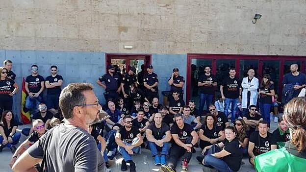 Las movilizaciones en el recinto penitenciario de Las Palmas II se alargaron al menos unas cuatro horas en la franja matinal de este viernes. / C7.