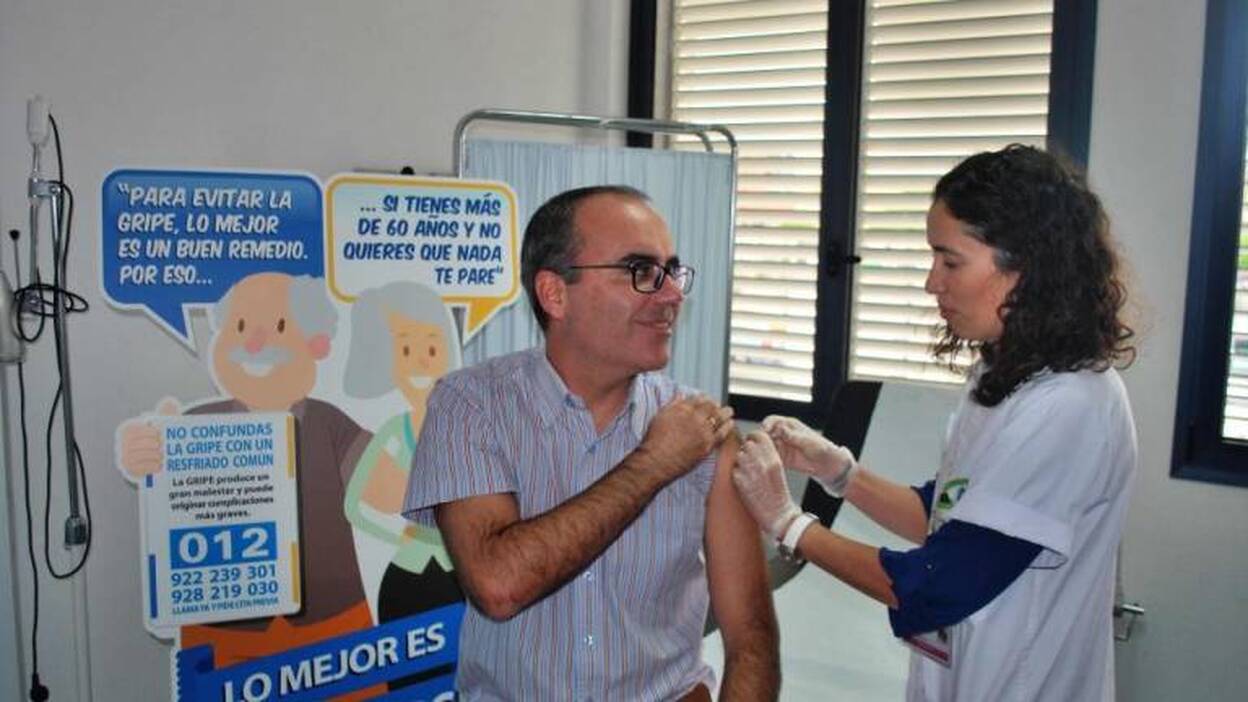 Sanidad inicia la vacunación contra la gripe en todos los centros de salud