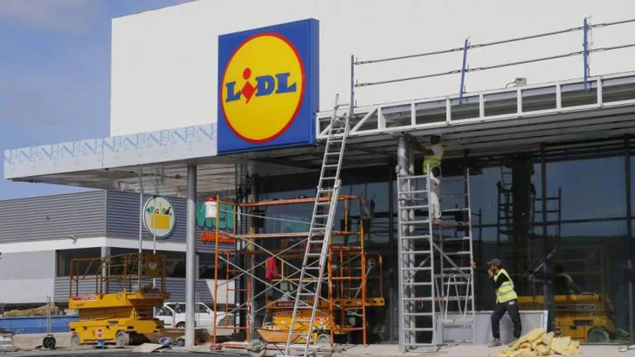 Lidl abrirá en días en Playa Honda