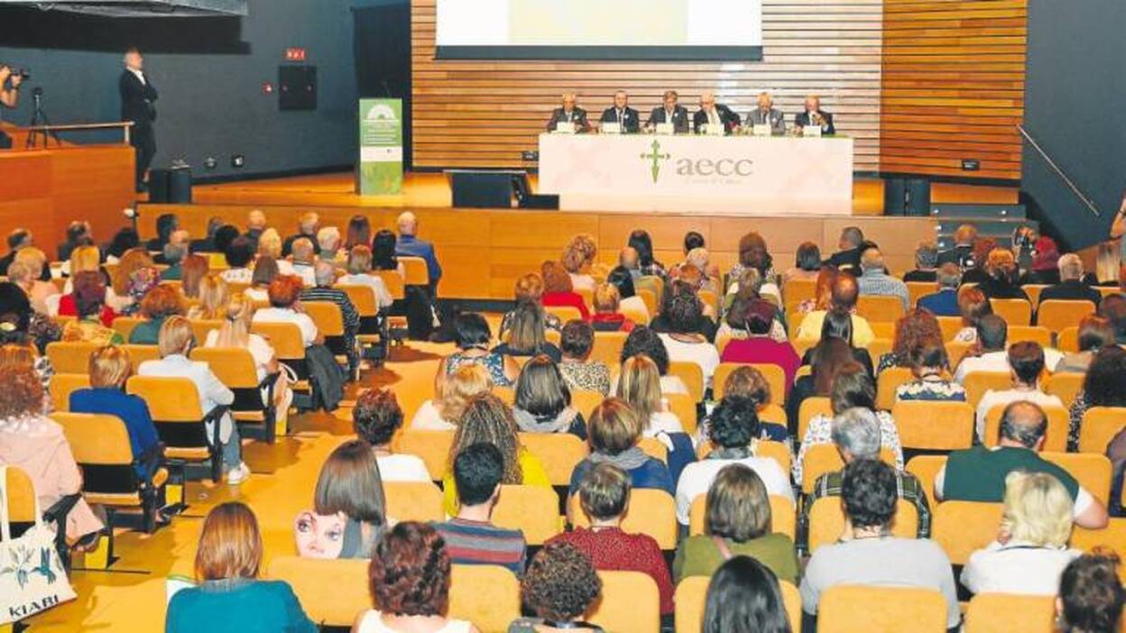 El 40% de los afectados de cáncer  necesita ayuda de psicooncólogos