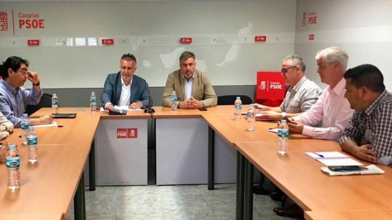 Los socialistas no quieren alcaldesas