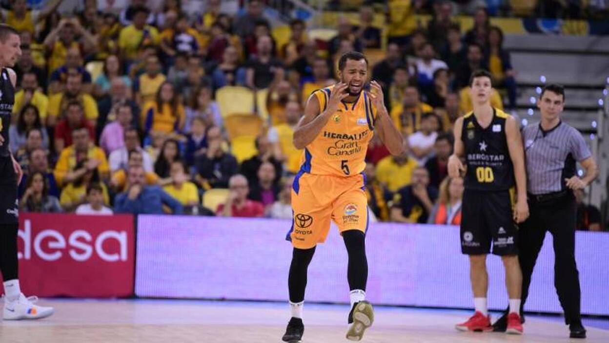 El proyecto del Granca se desmorona: sin resultados y un clima irrespirable