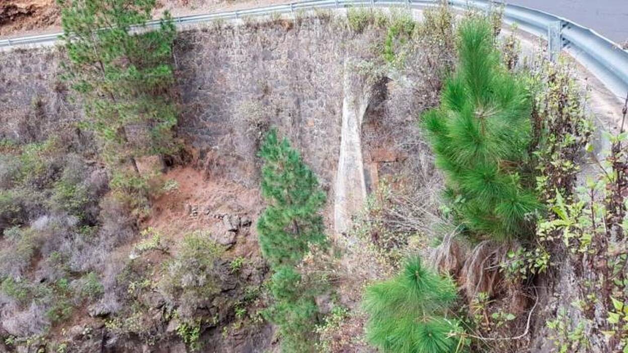 Rescatan en un barranco a una niña de 13 años que no había llegado a su casa
