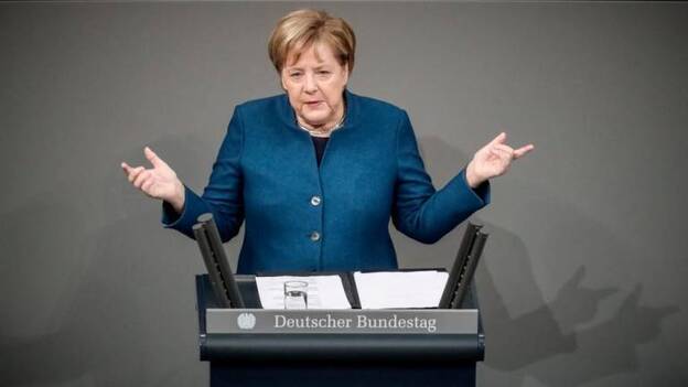 Merkel carga contra el nacionalismo que cree que puede &quot;resolverlo todo solo&quot;