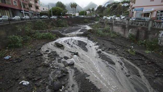 Las lluvias descargan casi 100 litros por m2 en La Palma