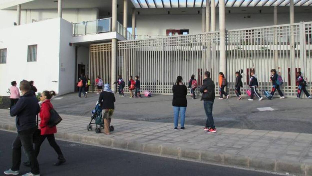 Arrecife acuerda agilizar los pagos pendientes con Lude Servicios