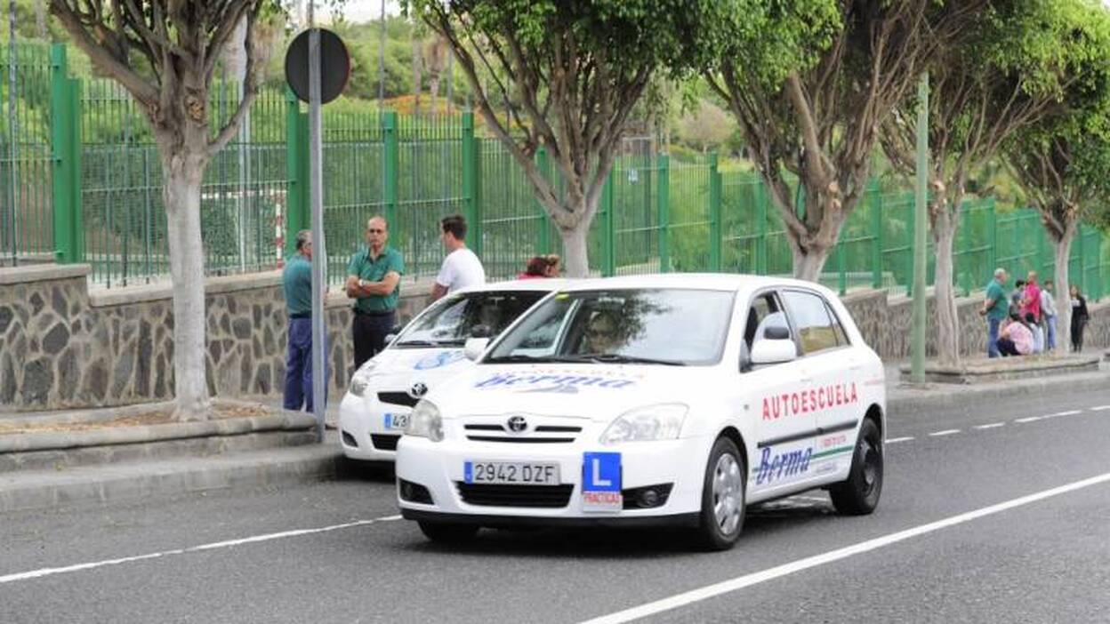 Los examinadores de Tráfico vuelven al paro en diciembre