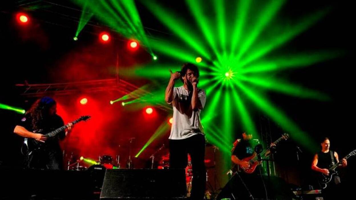 Sumergible y Opereta Humanoide, en el FMAC