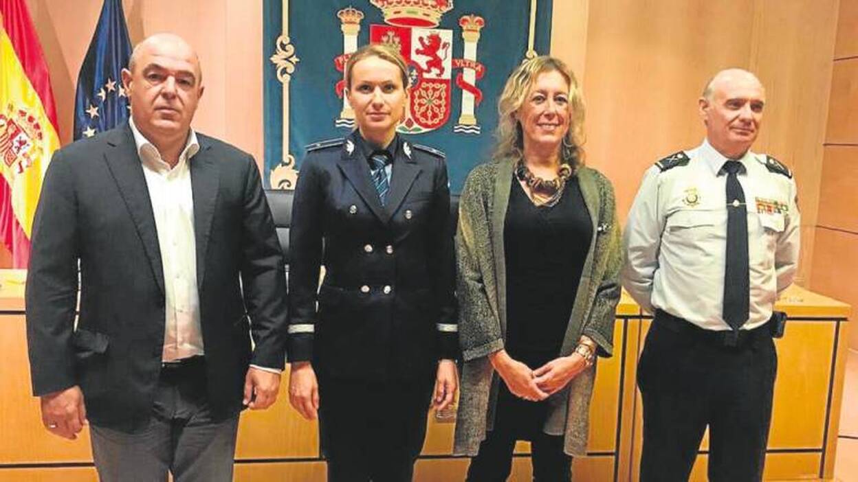 La policía rumana regresa para patrullar en las zonas turísticas