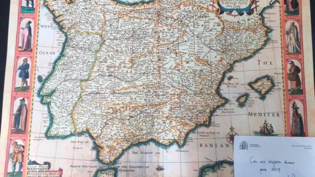 Ábalos felicita la Navidad con un mapa en el que no aparece Canarias