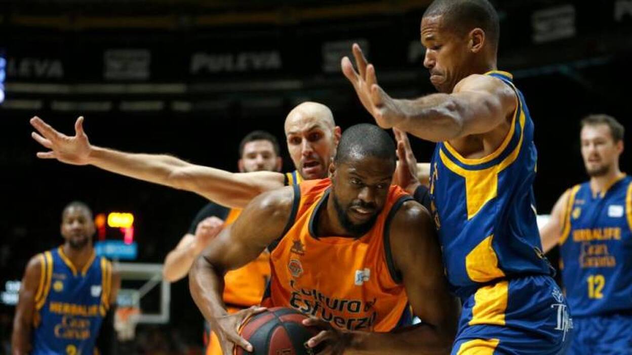 Báez, con un hematoma en el cuádriceps, duda para el jueves