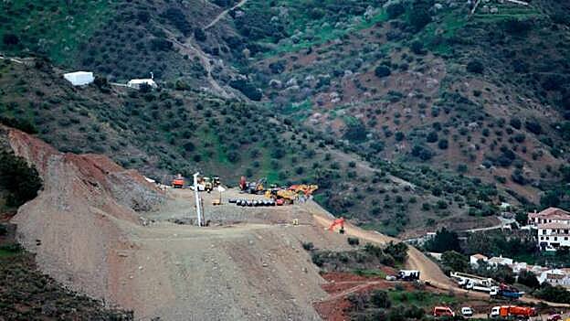 La perforadora alcanza los 40 metros para rescatar a Julen