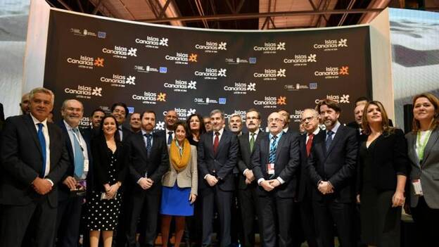 Clavijo pide "más compromiso" al Estado en infraestructuras turísticas