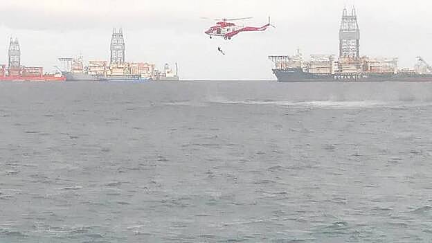 Se escapa del hospital y se tira la mar cerca de San Cristóbal