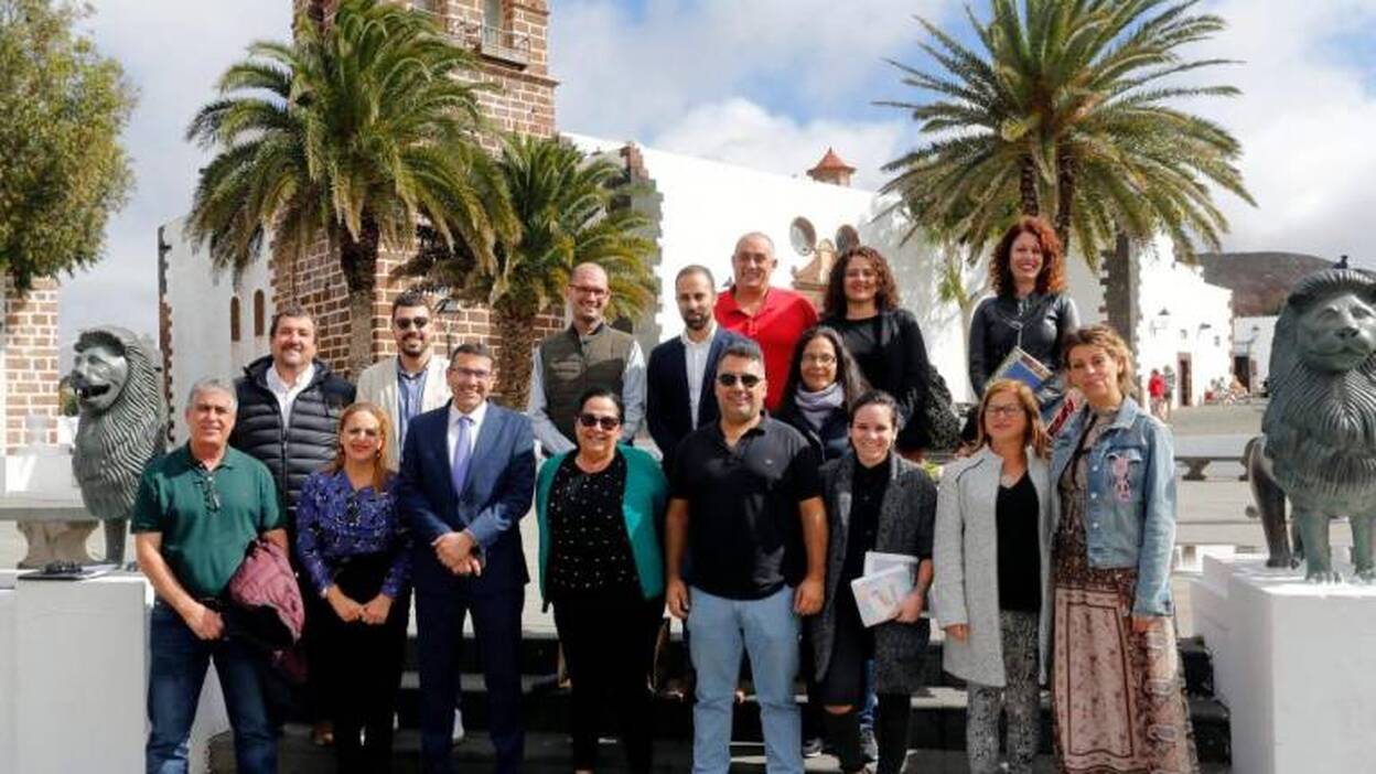 Calle para Florián Corujo en Tahíche