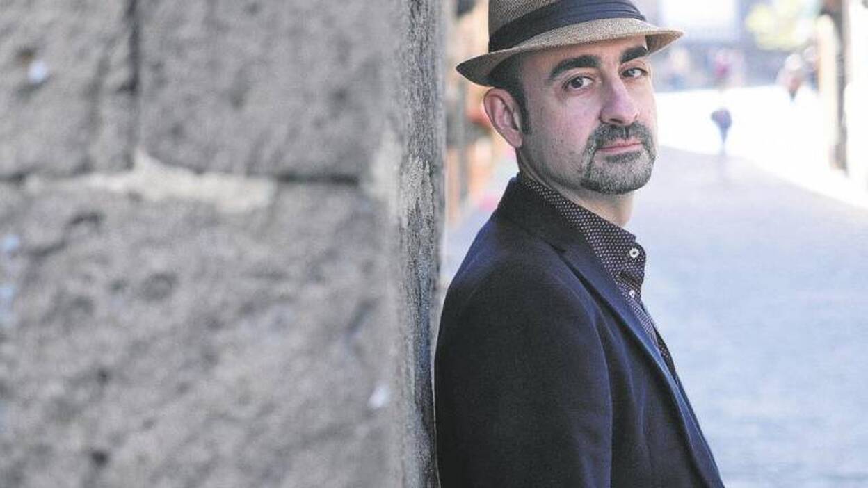 «Me ilusiona actuar fuera con un quinteto de canarios»