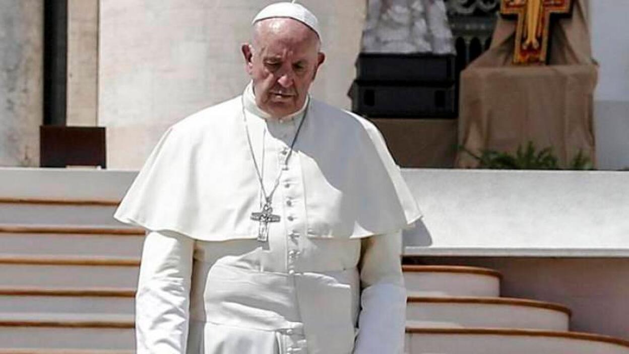 El papa llama a condenar toda violencia que se justifique con la religión