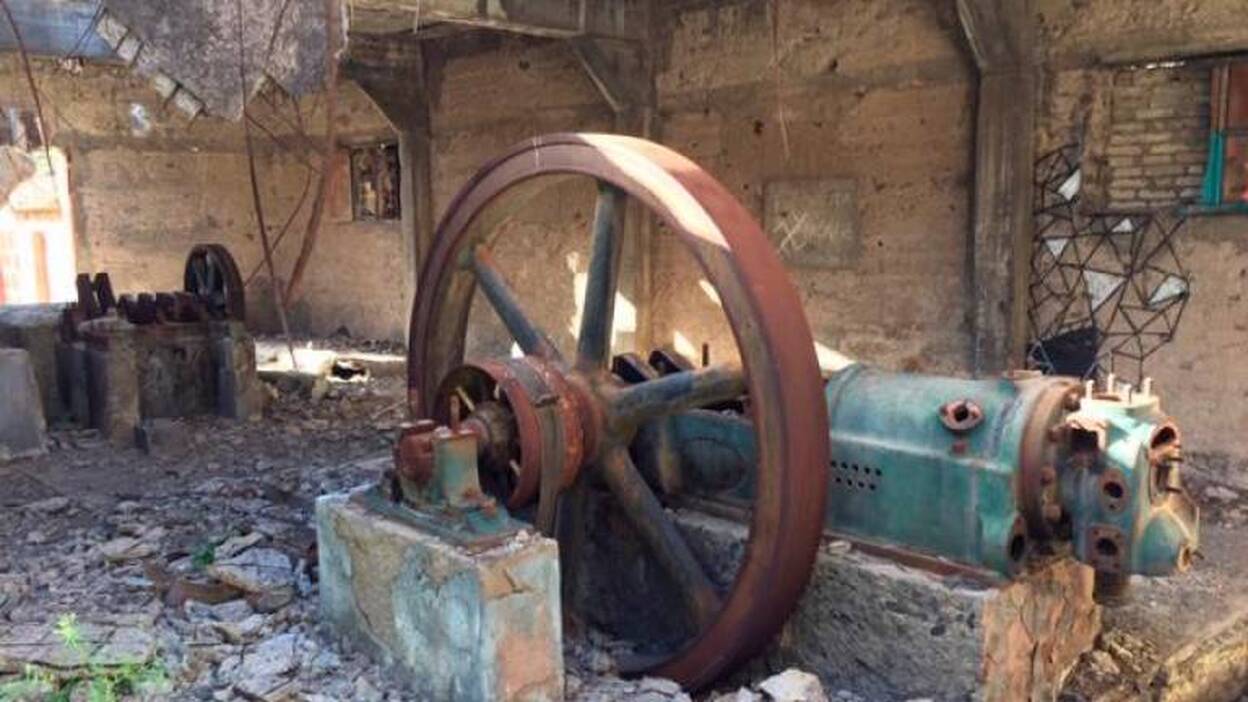 IU denuncia la existencia de un pozo abandonado en el Draguillo