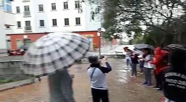 Concentración de apoyo al monitor encarcelado por abusos