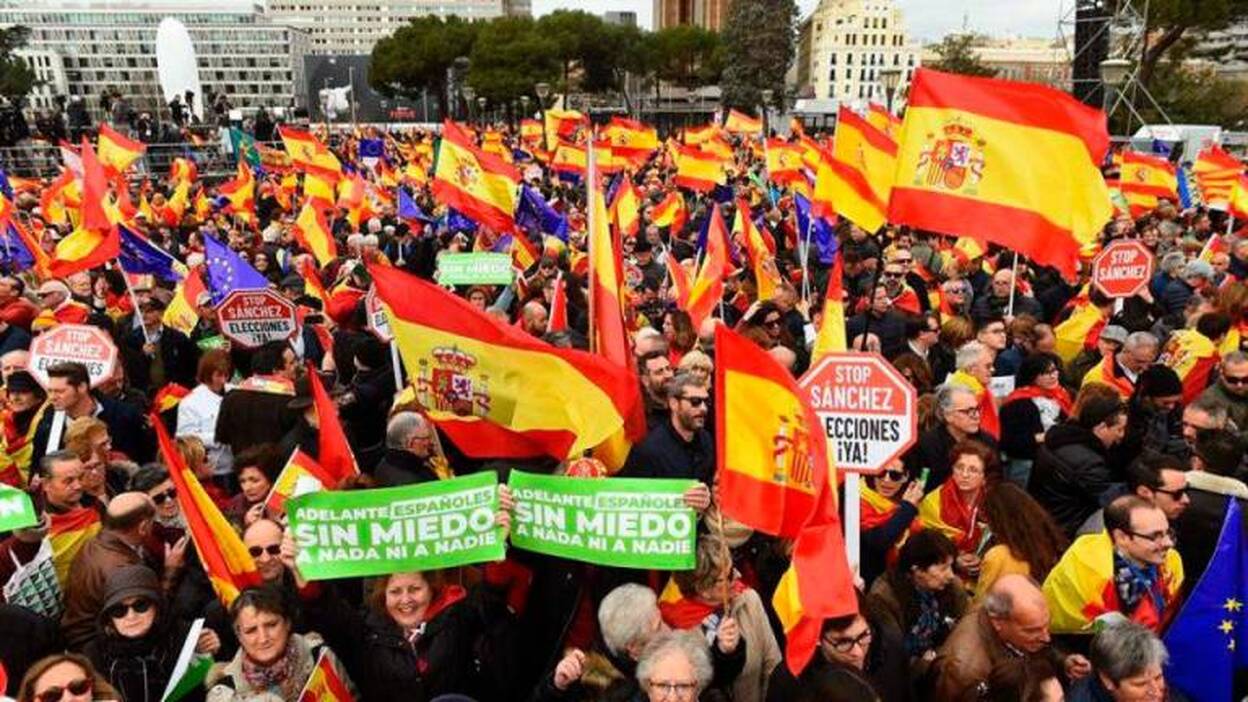 Las tres derechas rozan ya el 49% de los votos