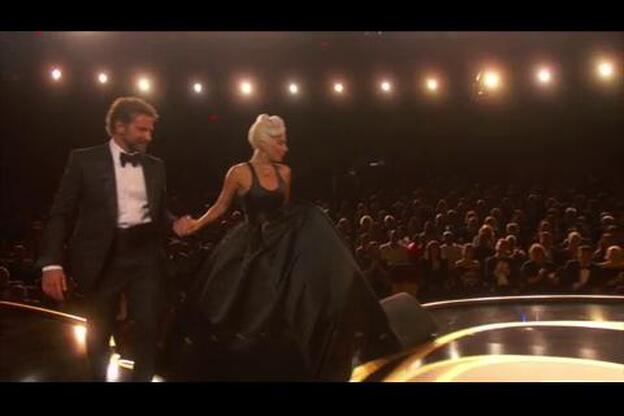 Lady Gaga y Bradley Cooper, cómplices en los Oscar