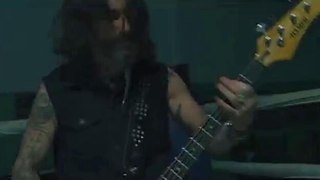 Poli Díaz protagoniza el regreso de Marea: ‘En las encías’