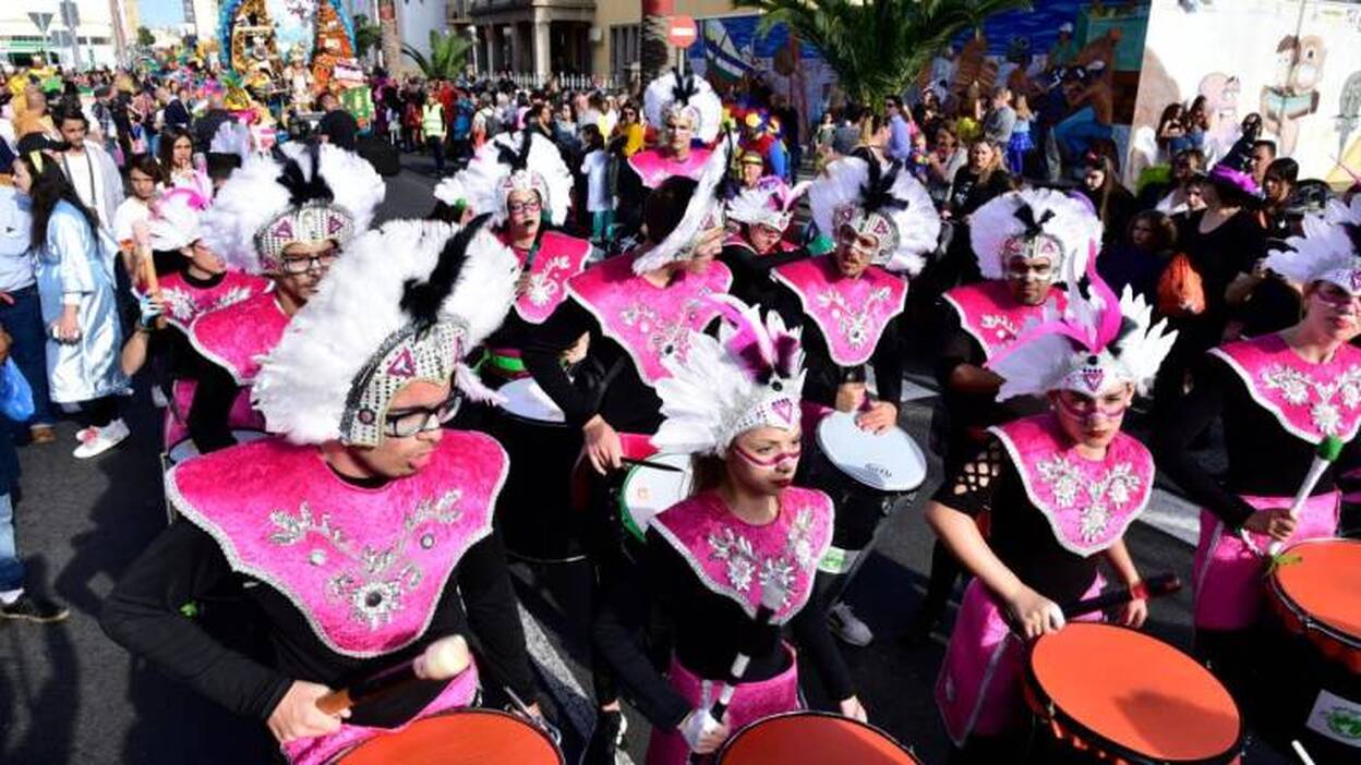 Más de 95.000 personas participaron del Martes de Carnaval en Las Palmas
