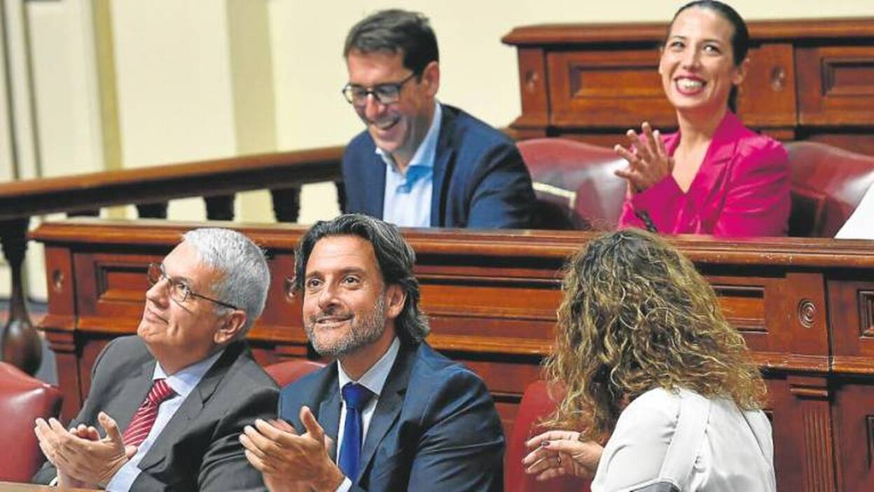 El PSOE apuesta por Hernández en el numero dos de la lista regional