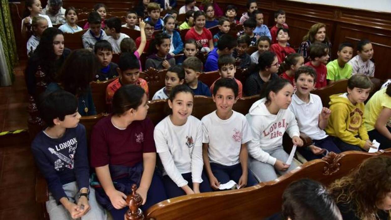 El pleno aprueba estudiar bajar los impuestos tras pagar la deuda