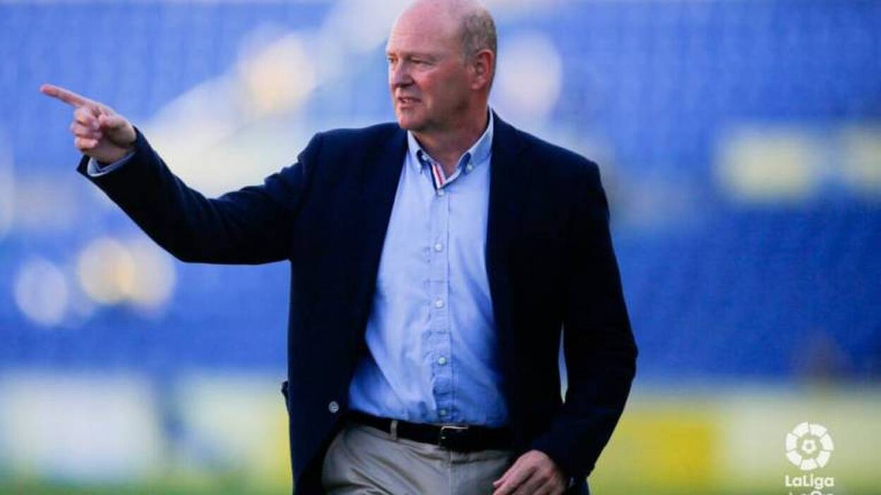 Pepe Mel se queda sin defensa