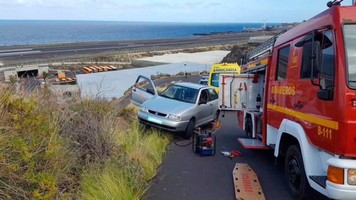 Herido tras salirse de la vía en Mazo