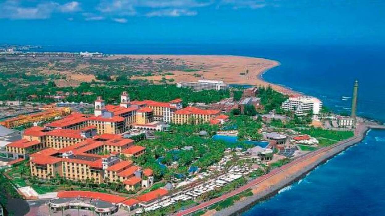 Los hoteles canarios pierden 35.000 turistas en el trimestre