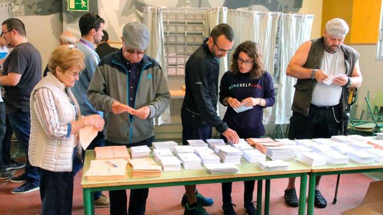 Los sondeos otorgan la victoria en Canarias al PSOE