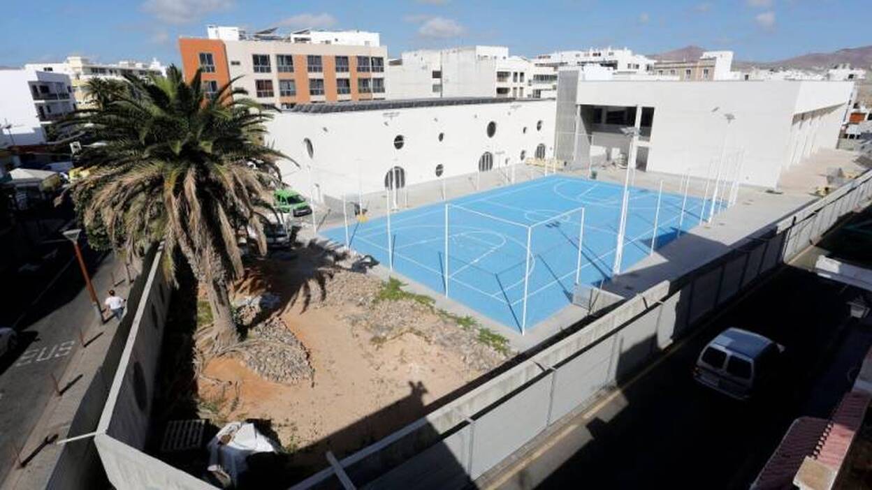 Colegio La Destila, al Diputado del Común