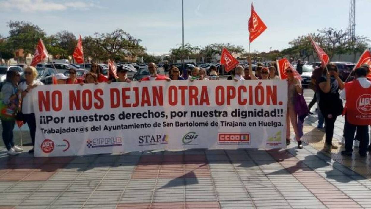 Los sindicatos en el Ayuntamiento de San Bartolomé convocan huelga