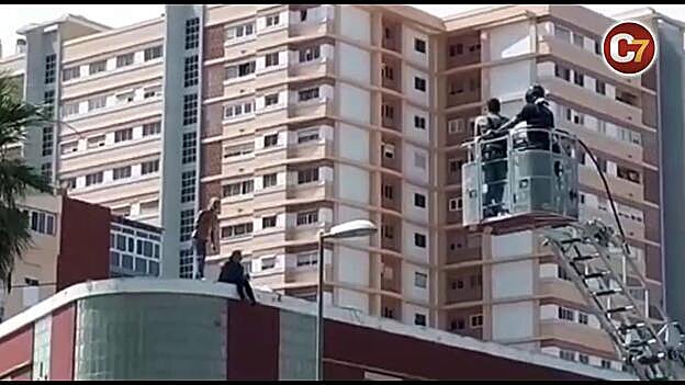 La desesperación de una familia numerosa okupa