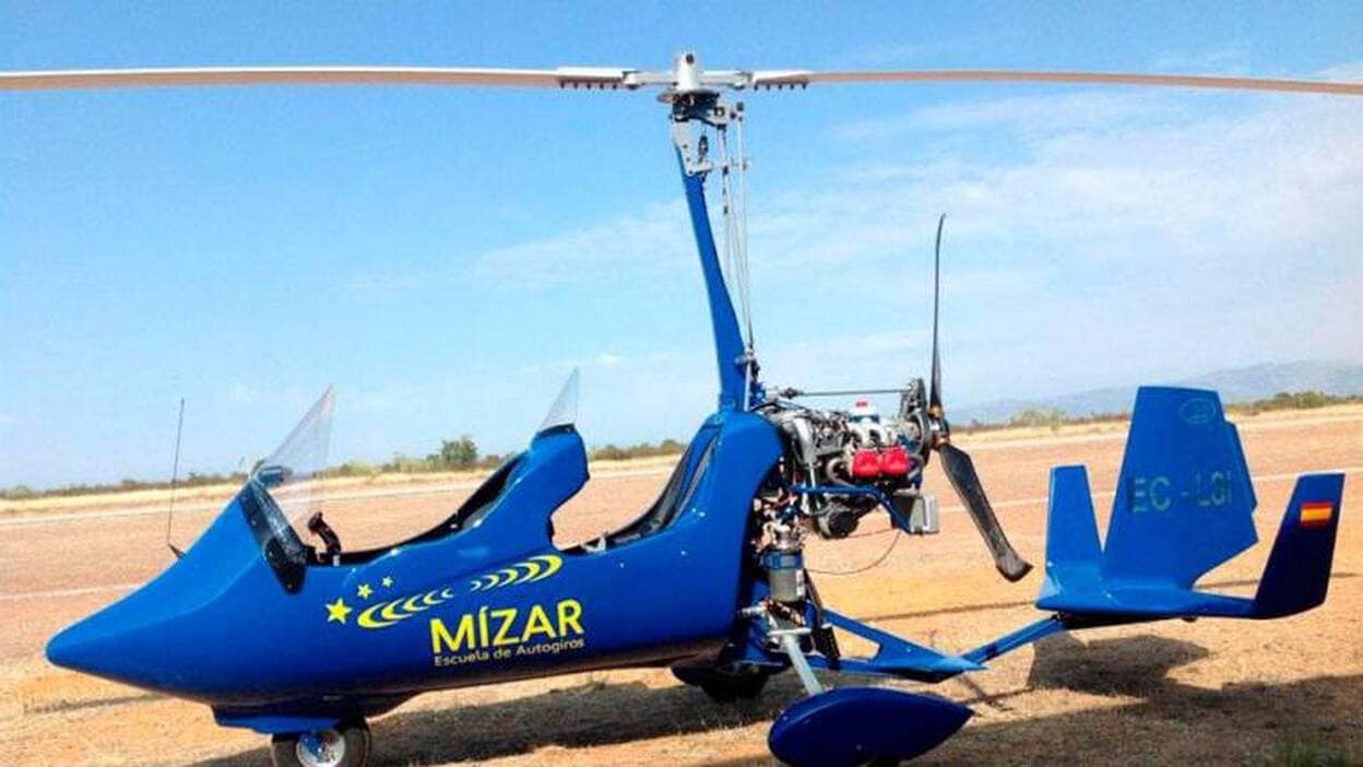 Aterrizaje de emergencia  de un autogiro en Gáldar