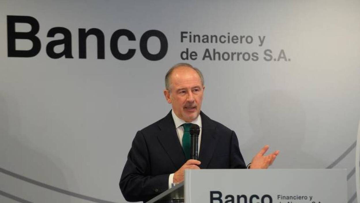 Rato se sentará en el banquillo por la publicidad de Bankia