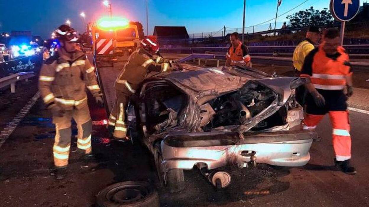 Tres fallecidos con 17 y 18 años en un accidente | Canarias7